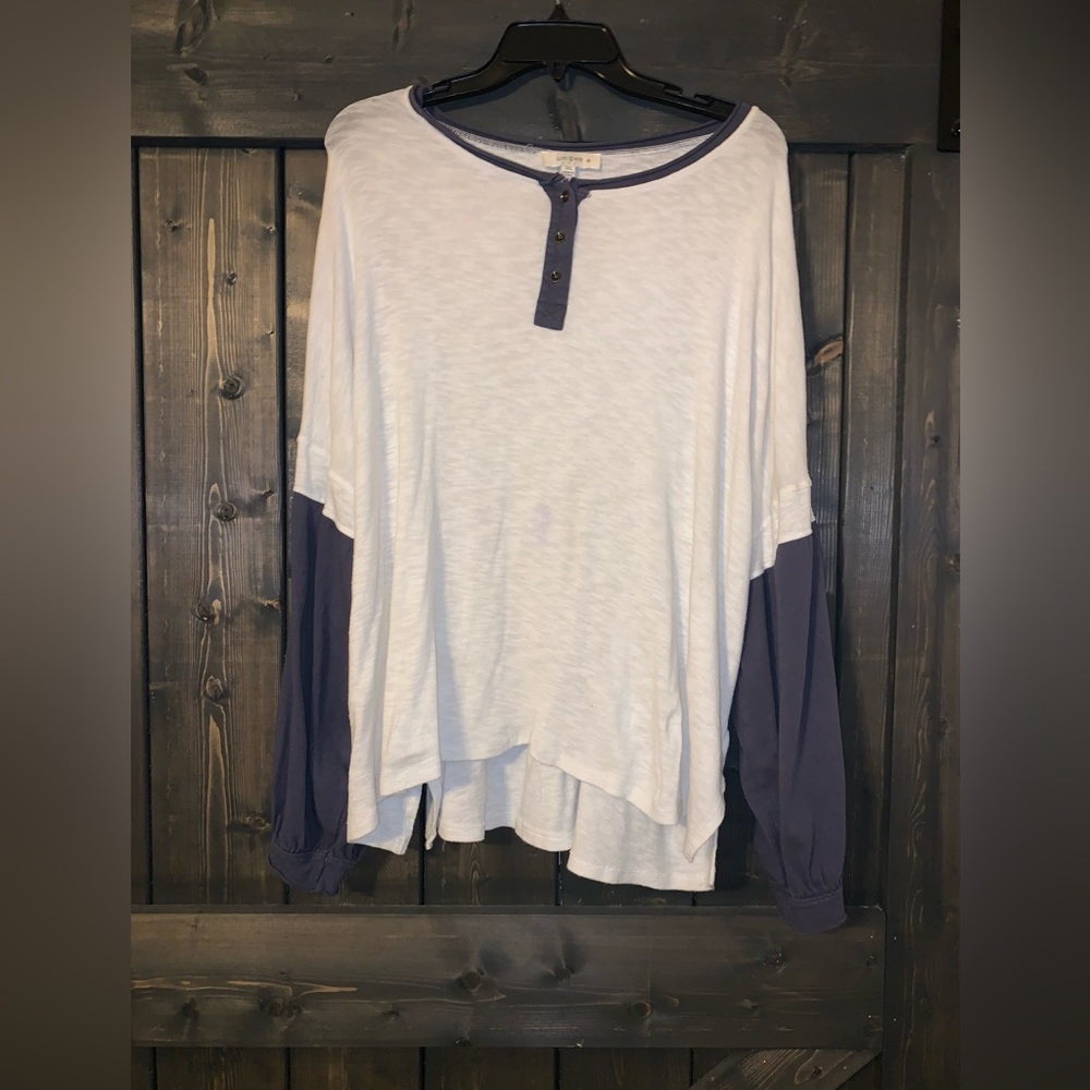 XL like new Umgee top